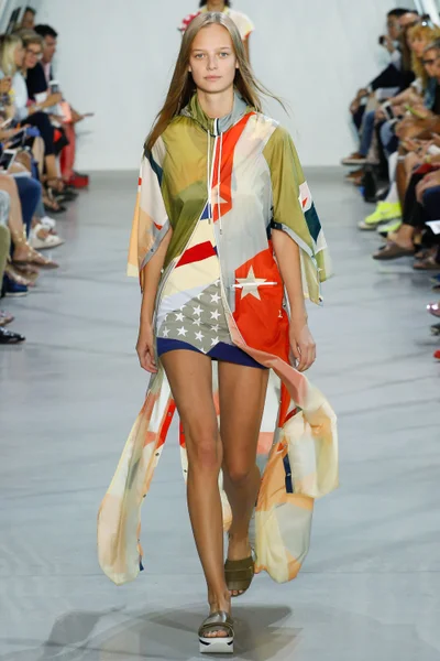 Look 48